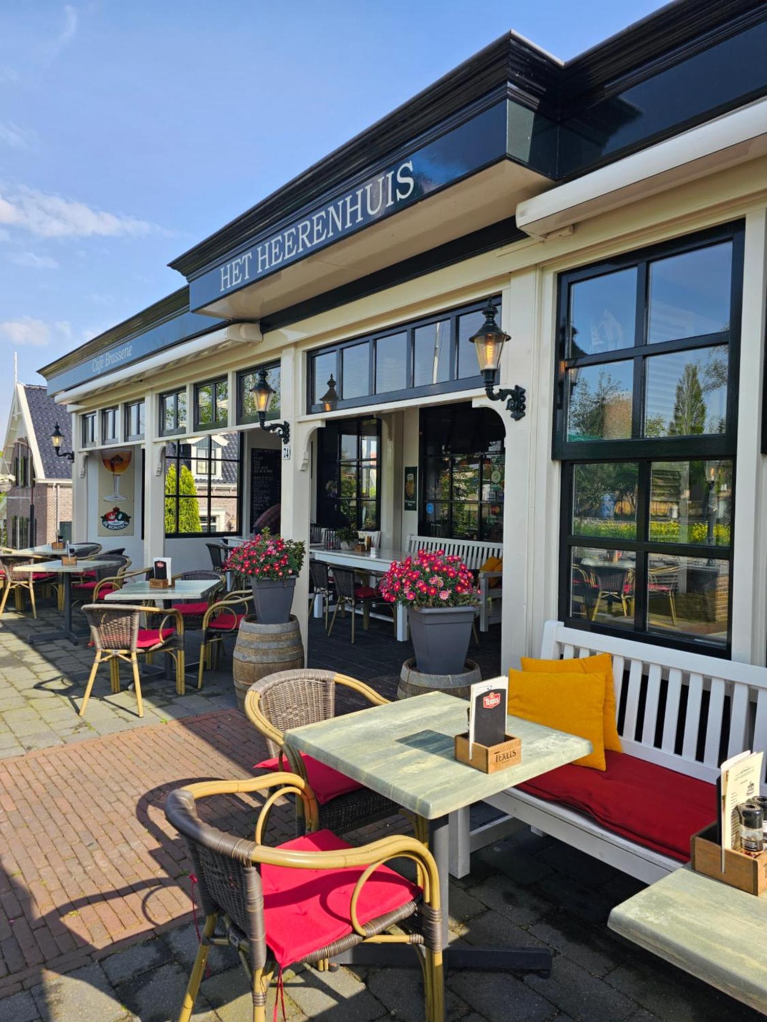 Cafe Brasserie Het Heerenhuis Het Kalf Exterior foto